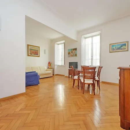 At The Vatican Ottaviano 2 Bedrooms 2 Baths רומא